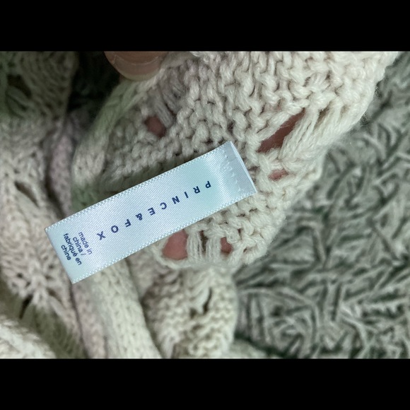 Infinity scarf - Picture 2 of 3